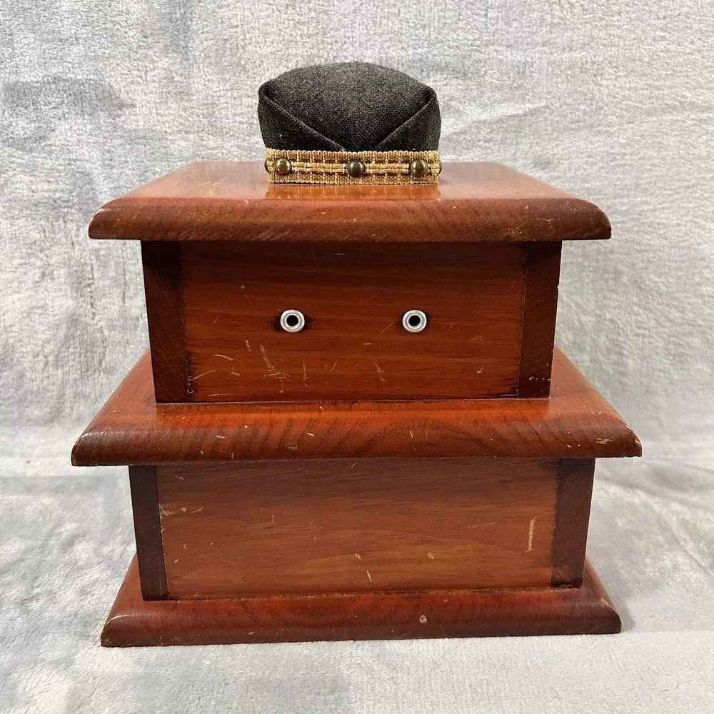 Antique Shaker Style‎ Wooden Sewing Box Drawer Spool Holders Pincushion